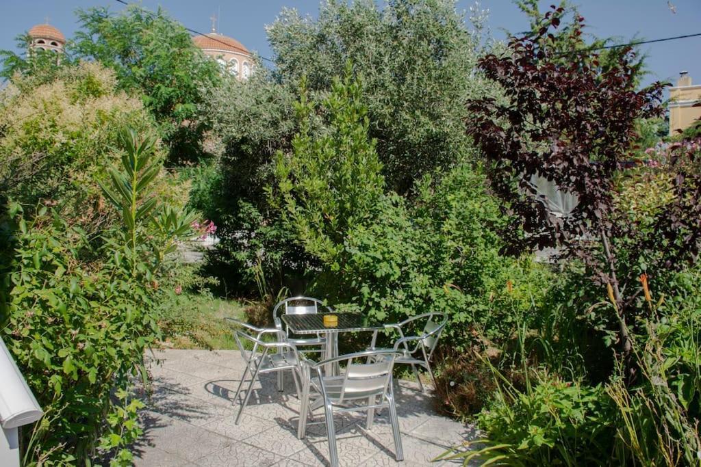 Anadora 2: Hospitable Stone House With Yard Apartment Alexandroupoli Bagian luar foto