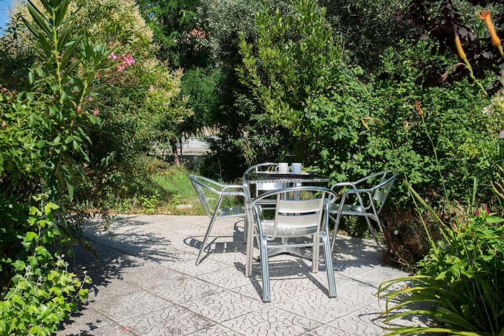 Anadora 2: Hospitable Stone House With Yard Apartment Alexandroupoli Bagian luar foto